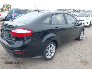 2016 Ford Fiesta SE z VIN 3FADP4BJ6GM107996, wystawiony jako IAAI lot #42433173 z przebiegiem 61 302 mil mil oraz . Historia ofert i sprzedaży dostępna na DreamBid. Obrazek 4.