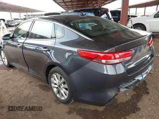 2017 Kia Optima EX with VIN 5XXGU4L36HG125627, listed as a IAAI auction lot 41949580 with 123,548 mi miles. Bid and sale history available at carsss.com. Image 3.