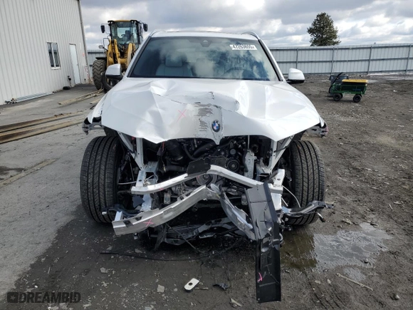 2023 BMW X5 xDrive40i with VIN 5UXCR6C04P9R89507, listed as a Copart auction lot 47263655 with 4,674 mi miles and Salvage Title. Bid and sale history available at carsss.com. Image 5.