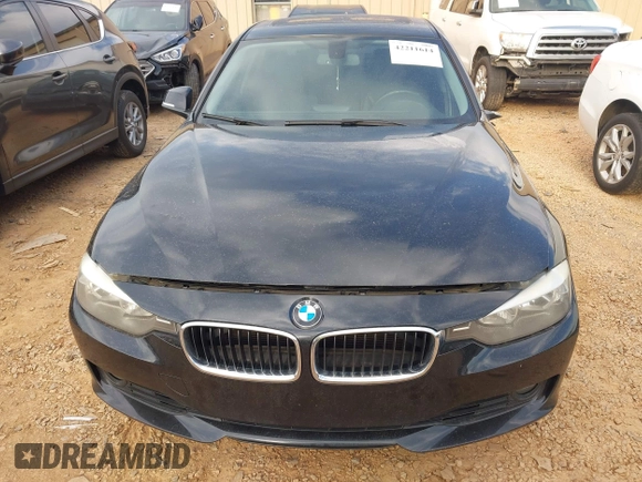 2014 BMW 3 Series 328i with VIN WBA3A5C56EF606175, listed as a IAAI auction lot 42211614 with 152,783 mi miles and . Bid and sale history available at DreamBid. Image 13.