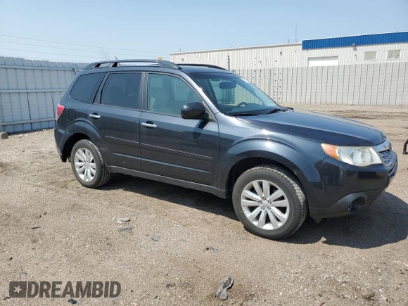 2013 Subaru Forester X Limited with VIN JF2SHAEC5DH433347, listed as a Copart auction lot 58555735 with 99,696 mi miles and Salvage title. Bid and sale history available at DreamBid. Image 4.