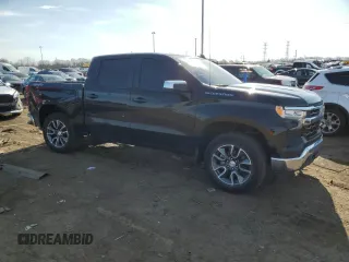 2024 Chevrolet Silverado 1500 LT with VIN 1GCPDKEK2RZ118469, listed as a Copart auction lot 49227775 with 18,424 mi miles and Clean Title. Bid and sale history available at DreamBid. Image 4.