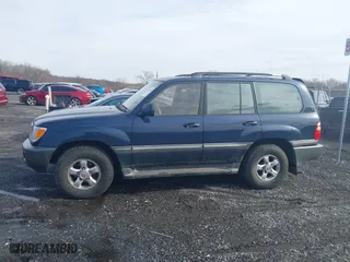 2002 Toyota Land Cruiser with VIN JTEHT05J122018974, listed as a IAAI auction lot 41543290 with 266,926 mi miles. Bid and sale history available at carsss.com. Image 14.
