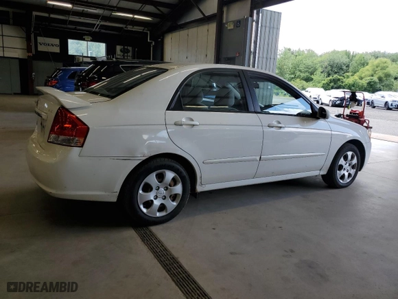 2008 Kia Spectra EX with VIN KNAFE121185494050, listed as a Copart auction lot 68599644 with 165,610 mi miles and Clean Title. Bid and sale history available at carsss.com. Image 3.
