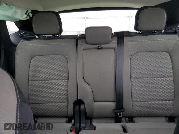 2021 Ford Escape SE with VIN 1FMCU9G64MUB16148, listed as a Copart auction lot 60994595 with 7,772 mi miles and Salvage title. Bid and sale history available at DreamBid. Image 10.