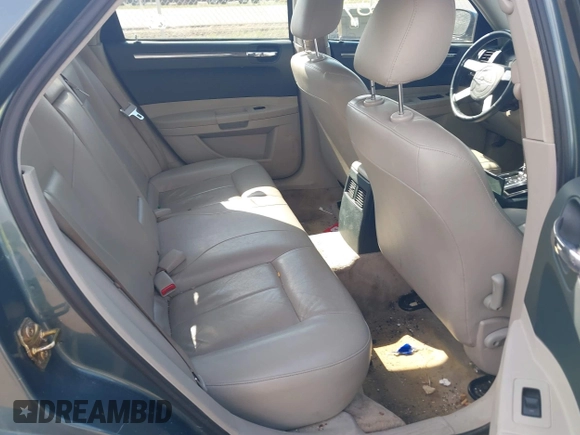 2005 Chrysler 300 with VIN 2C3JA53G35H157178, listed as a IAAI auction lot 41849007 with 149,247 mi miles. Bid and sale history available at carsss.com. Image 8.