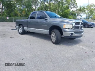 2005 Dodge 1500 SLT with VIN 1D7HU18D85J559064, listed as a IAAI auction lot 42021156 with 265,666 mi miles. Bid and sale history available at carsss.com. Image 1.