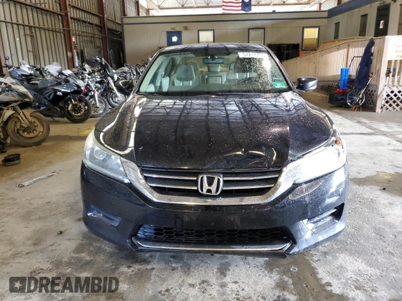 2014 Honda Accord LX z VIN 1HGCR2F32EA041720, wystawiony jako Copart lot #57214795 z przebiegiem 384 832 mil mil oraz Szkoda całkowita • Salvage title. Historia ofert i sprzedaży dostępna na DreamBid. Obrazek 5.