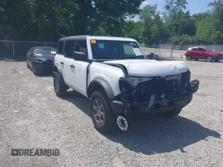 2025 Ford Bronco Big Bend with VIN 1FMDE7BH3SLA43579, listed as a IAAI auction lot 42533206 with 2,958 mi miles and . Bid and sale history available at DreamBid. Image 1.