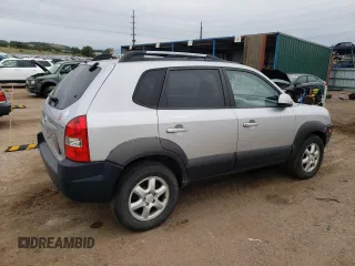 2005 Hyundai Tucson GLS with VIN KM8JN72D05U139992, listed as a Copart auction lot 70786014 with 108,827 mi miles and Salvage Title. Bid and sale history available at carsss.com. Image 3.