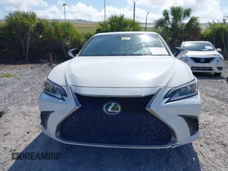 2021 Lexus ES with VIN 58AGZ1B10MU096246, listed as a IAAI auction lot 41947395 with 92,450 mi miles. Bid and sale history available at carsss.com. Image 13.