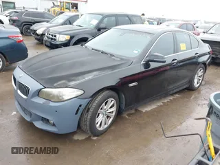 2014 BMW 5 Series 528i z VIN WBA5A5C51ED506537, wystawiony jako IAAI lot #41605239 z przebiegiem 75 746 mil mil oraz . Historia ofert i sprzedaży dostępna na DreamBid. Obrazek 2.