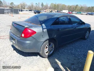 2006 Pontiac G6 6-Cyl with VIN 1G2ZG558564236485, listed as a IAAI auction lot 41846003 with 187,529 mi miles. Bid and sale history available at carsss.com. Image 4.