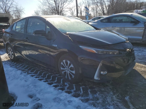 2022 Toyota Prius Prime LE with VIN JTDKAMFP2N3227570, listed as a Copart auction lot 46143545 with NaN miles and Salvage Title. Bid and sale history available at carsss.com. Image 4.