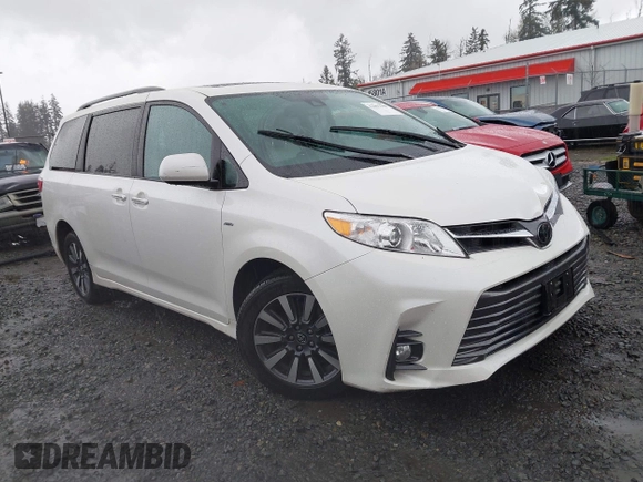 2018 Toyota Sienna XLE with VIN 5TDDZ3DC0JS201425, listed as a IAAI auction lot 42001590 with 49,772 mi miles. Bid and sale history available at carsss.com. Image 1.