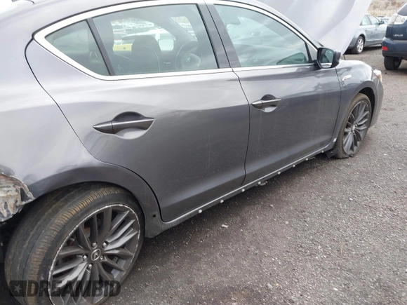 2020 Acura ILX w/Premium/A-SPEC Pkg with VIN 19UDE2F80LA012323, listed as a IAAI auction lot 41722118 with 32,325 mi miles. Bid and sale history available at carsss.com. Image 17.