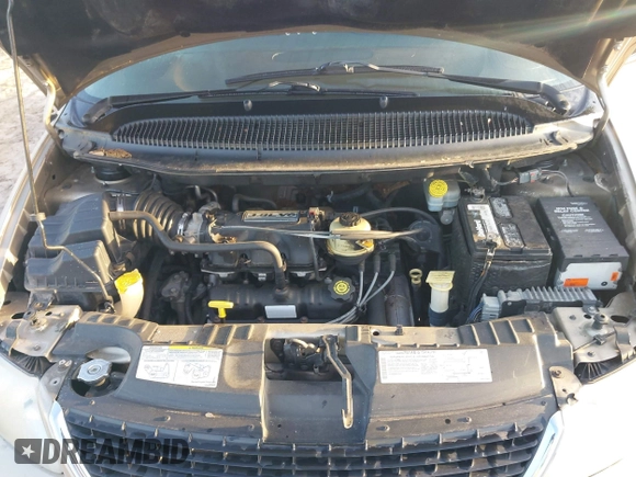 2003 Chrysler Town & Country LXi with VIN 2C8GP54L23R275051, listed as a IAAI auction lot 41963272 with 225,421 mi miles. Bid and sale history available at carsss.com. Image 10.