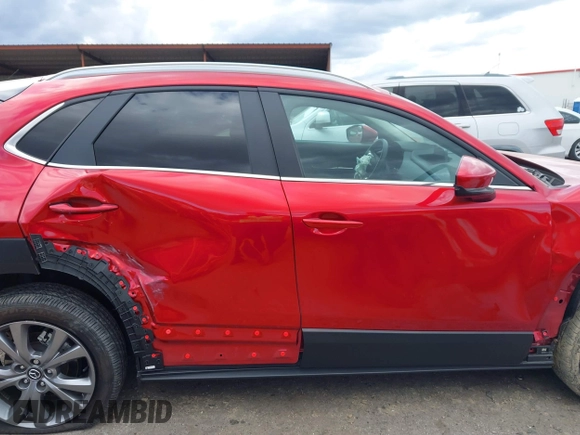 2024 Mazda CX-30 S Carbon Edition with VIN 3MVDMBCM6RM627083, listed as a IAAI auction lot 41715241 with 23,855 mi miles and . Bid and sale history available at DreamBid. Image 13.
