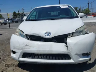 2011 Toyota Sienna LE AAS with VIN 5TDKK3DC3BS164612, listed as a IAAI auction lot 42302123 with 165,941 mi miles and . Bid and sale history available at DreamBid. Image 6.