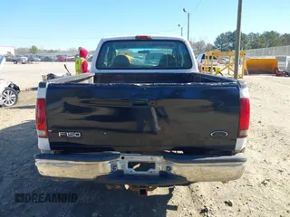 2004 Ford Super Duty F-250 XL with VIN 1FTNX20L84EA84813, listed as a IAAI auction lot 41860712 with 423,146 mi miles. Bid and sale history available at carsss.com. Image 16.