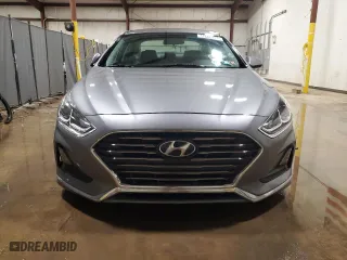 2019 Hyundai Sonata SE with VIN 5NPE24AF5KH760683, listed as a Copart auction lot 48176365 with 89,565 mi miles and Clean Title. Bid and sale history available at carsss.com. Image 5.