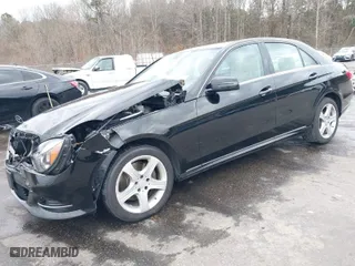 2014 Mercedes-Benz E-Class E 350 Luxury with VIN WDDHF8JB1EA978238, listed as a IAAI auction lot 41535195 with 132,940 mi miles. Bid and sale history available at carsss.com. Image 2.