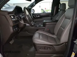 2021 Chevrolet Suburban LT z VIN 1GNSKCKD0MR179833, wystawiony jako Copart lot #52454765 z przebiegiem 95 989 mil mil oraz Czysty tytuł • Clean title. Historia ofert i sprzedaży dostępna na DreamBid. Obrazek 7.