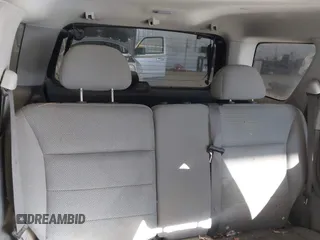 2005 Ford Escape XLT with VIN 1FMYU93165KA74210, listed as a IAAI auction lot 41388896 with 209,807 mi miles. Bid and sale history available at carsss.com. Image 8.