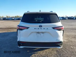 2021 Toyota Sienna XSE with VIN 5TDXRKEC2MS051179, listed as a IAAI auction lot 41067155 with 101,179 mi miles and . Bid and sale history available at DreamBid. Image 17.