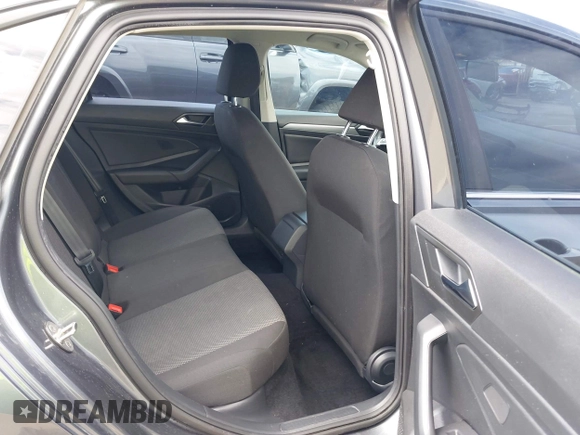2021 Volkswagen Jetta S z VIN 3VWC57BU1MM024086, wystawiony jako IAAI lot #42009047 z przebiegiem 48 280 mil mil oraz . Historia ofert i sprzedaży dostępna na DreamBid. Obrazek 8.