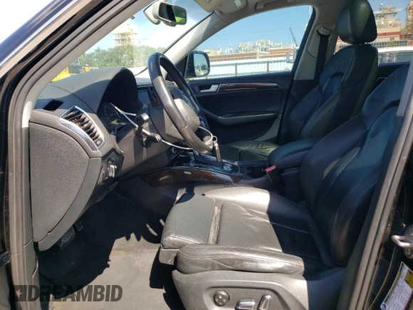 2014 Audi Q5 Premium Plus z VIN WA1DGAFP9EA130412, wystawiony jako Copart lot #56852895 z przebiegiem 189 901 mil mil oraz Szkoda całkowita • Salvage title. Historia ofert i sprzedaży dostępna na DreamBid. Obrazek 7.