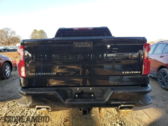 2024 Chevrolet Silverado 1500 Custom Trail Boss with VIN 3GCUDCED4RG307697, listed as a Copart auction lot 42723085 with 4,847 mi miles and Salvage Title. Bid and sale history available at carsss.com. Image 6.