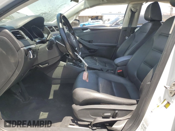 2017 Volkswagen Jetta SEL с VIN 3VWL17AJ0HM375063, выставлен на аукционе Copart как лот 61608925 с пробегом 181 108 миль миль и Списание • Salvage title. История ставок и продаж доступна на DreamBid. Изображение 7.
