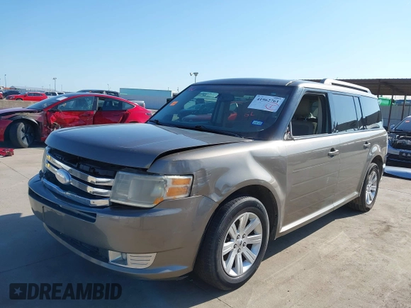 2012 Ford Flex SE with VIN 2FMGK5BC9CBD08666, listed as a IAAI auction lot 41962761 with 208,525 mi miles. Bid and sale history available at carsss.com. Image 22.