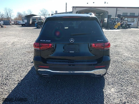 2022 Mercedes-Benz GLB with VIN W1N4M4HB9NW179607, listed as a Copart auction lot 50399405 with 38,967 mi miles and Salvage Title. Bid and sale history available at carsss.com. Image 6.