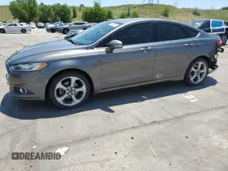 2013 Ford Fusion SE with VIN 3FA6P0HR8DR385733, listed as a Copart auction lot 61689715 with 102,644 mi miles and Salvage title. Bid and sale history available at DreamBid. Image 1.