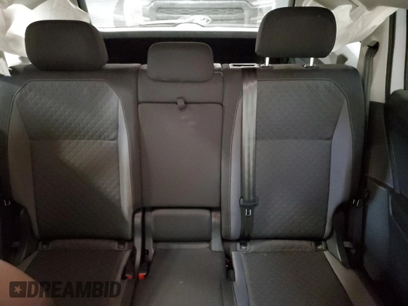 2019 Volkswagen Tiguan S with VIN 3VV0B7AX3KM157408, listed as a Copart auction lot 62118865 with 86,209 mi miles and Salvage title. Bid and sale history available at DreamBid. Image 10.