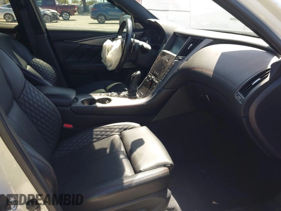 2018 Infiniti Q50 Red Sport 400 с VIN JN1FV7AP5JM460977, выставлен на аукционе IAAI как лот 41787326 с пробегом 51 490 миль миль и . История ставок и продаж доступна на DreamBid. Изображение 5.