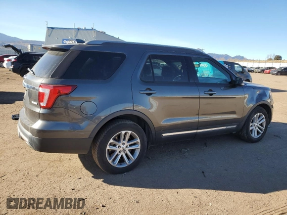 2017 Ford Explorer XLT with VIN 1FM5K7DH5HGD36539, listed as a Copart auction lot 88636675 with 107,709 mi miles and Salvage Title. Bid and sale history available at carsss.com. Image 3.