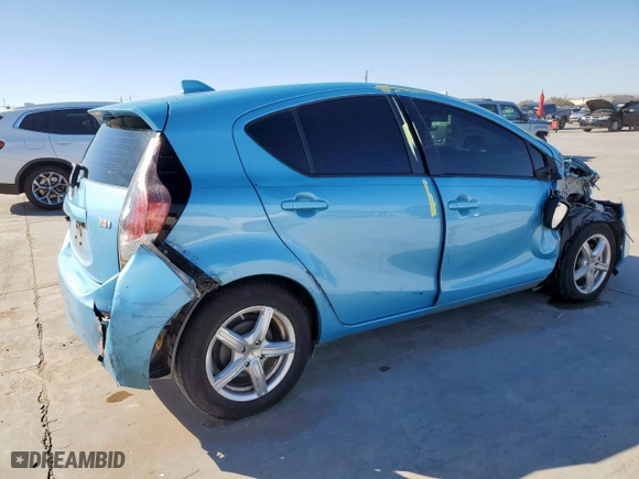 2015 Toyota Prius c One with VIN JTDKDTB35F1099729, listed as a Copart auction lot 46311275 with 166,701 mi miles and Salvage Title. Bid and sale history available at carsss.com. Image 3.