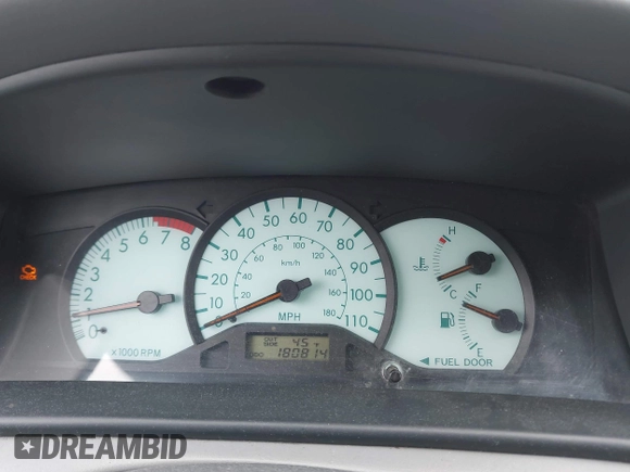 2004 Toyota Corolla CE with VIN 2T1BR32E14C260041, listed as a IAAI auction lot 42026930 with 180,814 mi miles. Bid and sale history available at carsss.com. Image 7.