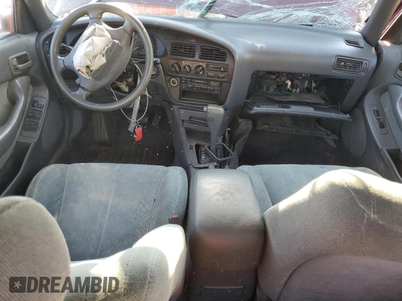 1992 Toyota Camry LE with VIN 4T1SK12EXNU029390, listed as a Copart auction lot 82369904 with 309,383 mi miles and Salvage Title. Bid and sale history available at carsss.com. Image 8.
