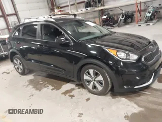 2018 Kia Niro LX with VIN KNDCB3LC0J5109979, listed as a IAAI auction lot 41824265 with 116,784 mi miles. Bid and sale history available at carsss.com. Image 1.