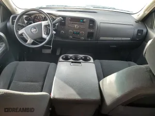 2008 GMC Sierra 1500 Work Truck with VIN 1GTEK19058Z308023, listed as a Copart auction lot 43052415 with 201,870 mi miles and Non Repairable. Bid and sale history available at carsss.com. Image 8.