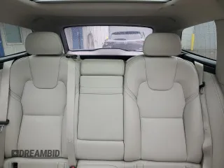 2020 Volvo V90 z VIN YV4A22NL7L1104414, wystawiony jako Copart lot #52523205 z przebiegiem 55 916 mil mil oraz Szkoda całkowita • Salvage title. Historia ofert i sprzedaży dostępna na DreamBid. Obrazek 10.