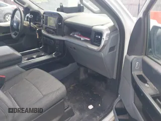 2022 Ford F-150 XL с VIN 1FTFX1E52NKE18703, выставлен на аукционе IAAI как лот 41367210 с пробегом 92 428 миль миль и . История ставок и продаж доступна на DreamBid. Изображение 5.