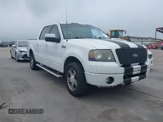 2007 Ford F-150 XLT with VIN 1FTPW12567KD58035, listed as a IAAI auction lot 42115922 with 191,059 mi miles. Bid and sale history available at carsss.com. Image 1.