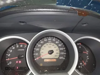 2009 Toyota Tacoma z VIN 5TEMU52N29Z656158, wystawiony jako IAAI lot #41652533 z przebiegiem 138 563 mil mil oraz . Historia ofert i sprzedaży dostępna na DreamBid. Obrazek 7.