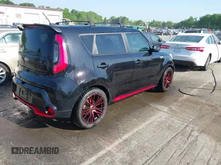 2015 Kia Soul + with VIN KNDJP3A51F7774348, listed as a IAAI auction lot 42016402 with 180,202 mi miles. Bid and sale history available at carsss.com. Image 4.