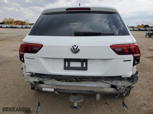 2020 Volkswagen Tiguan SEL Premium R-Line with VIN 3VV4B7AX8LM033024, listed as a Copart auction lot 77354494 with 127,247 mi miles and Salvage Title. Bid and sale history available at carsss.com. Image 6.